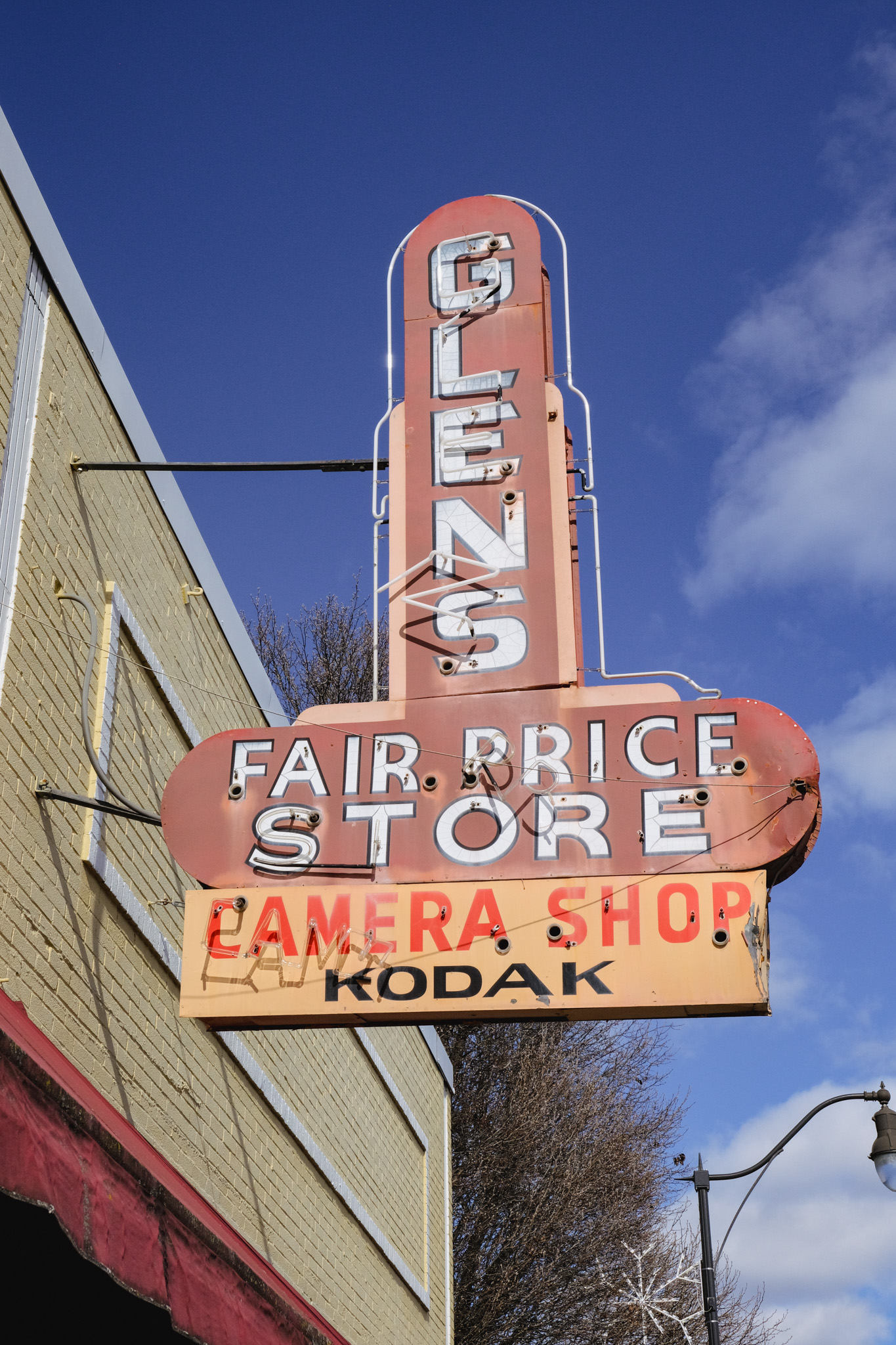 Glen’s Fair Price Store