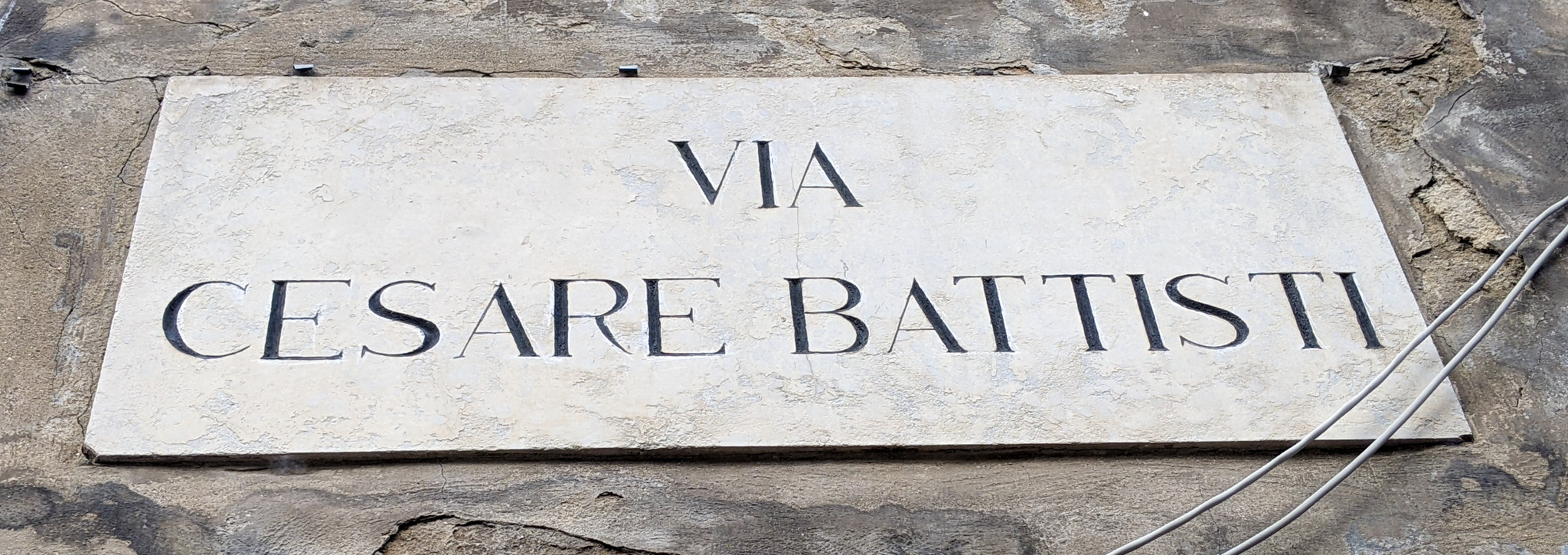 Via Cesare Battisti