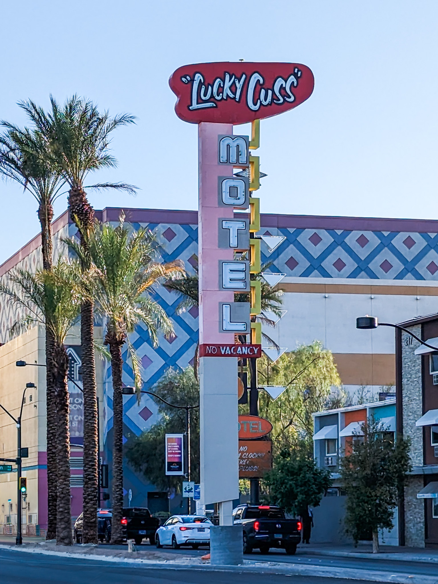 “Lucky Cuss” Motel