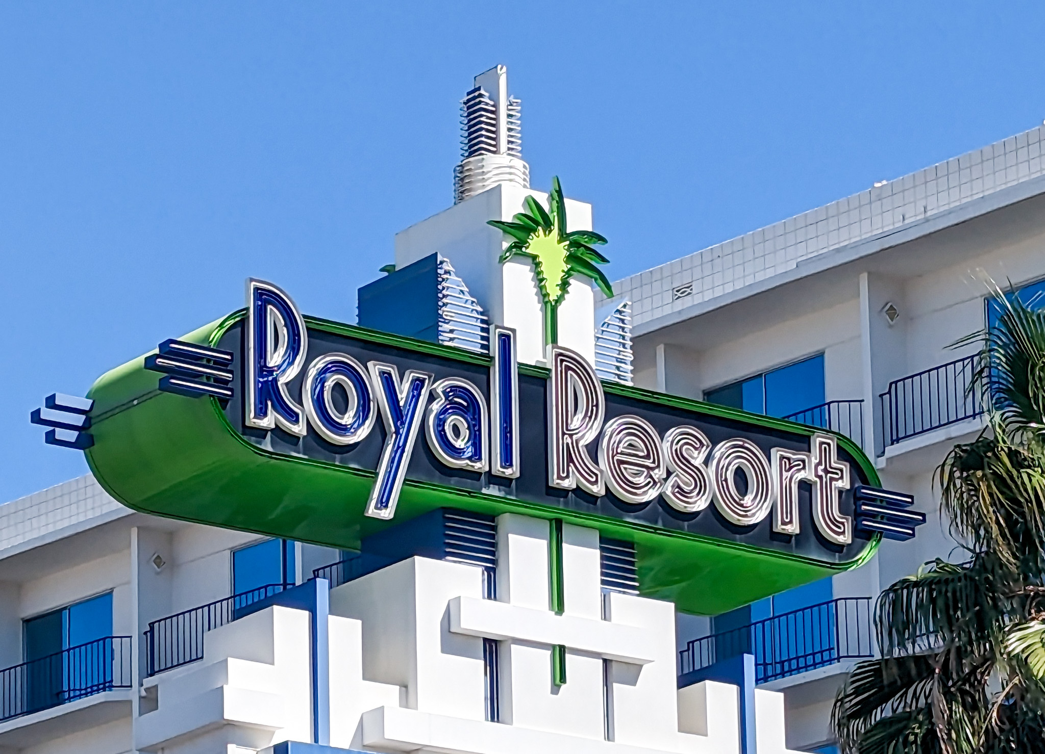 Royal Resort