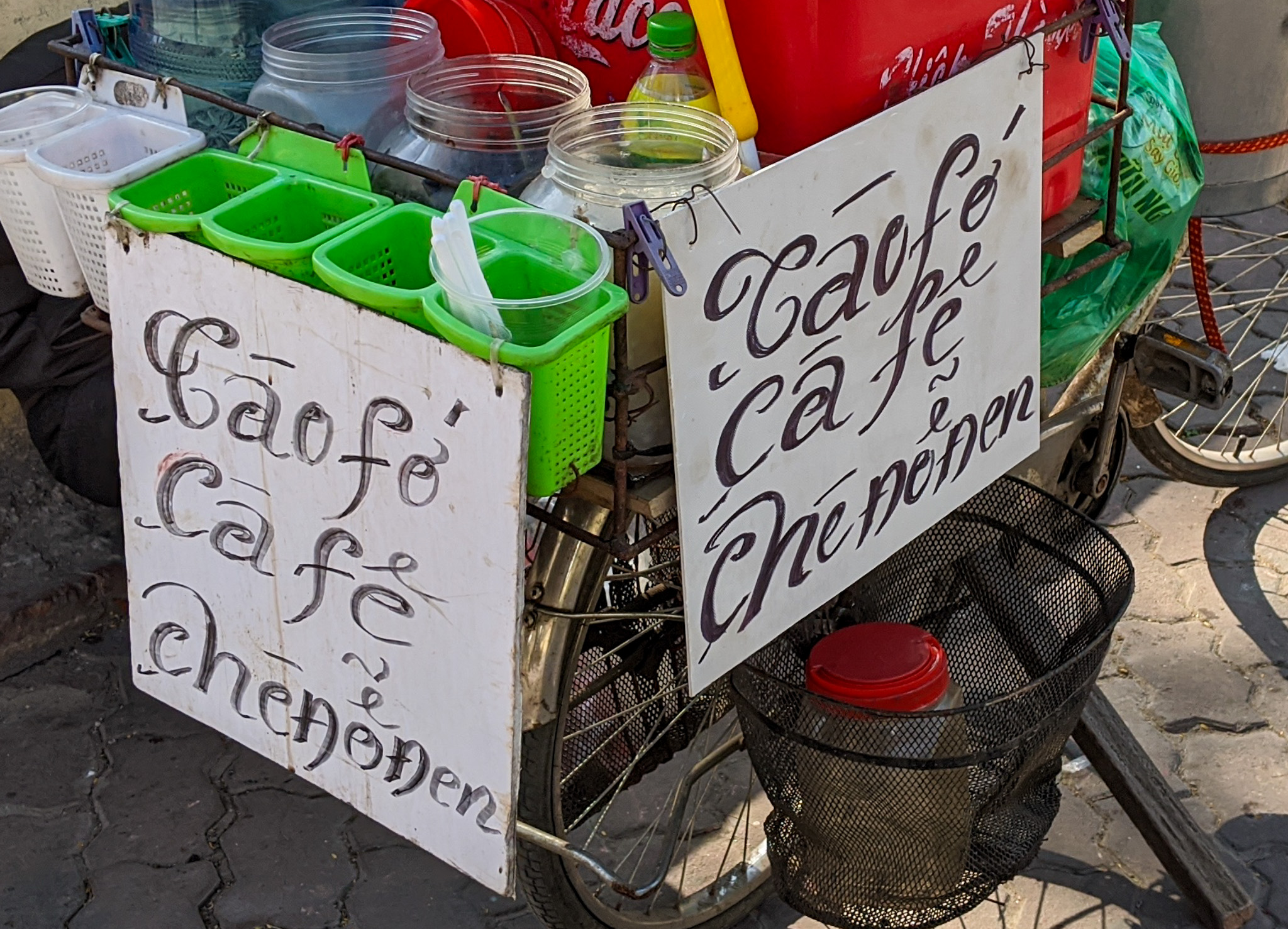 Tào Phớ, Cà Phê, Chè Đỗ Đen