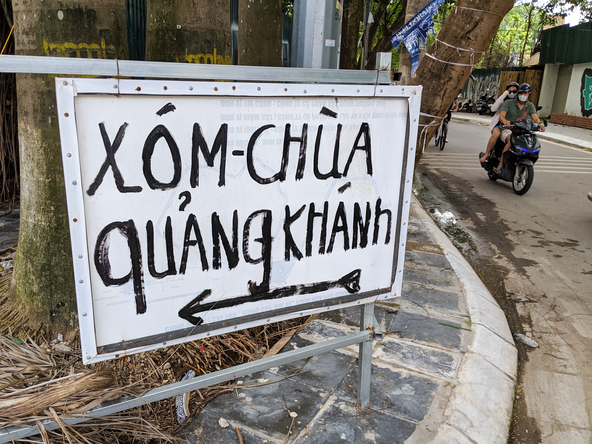 Xóm Chùa Quảng Khánh